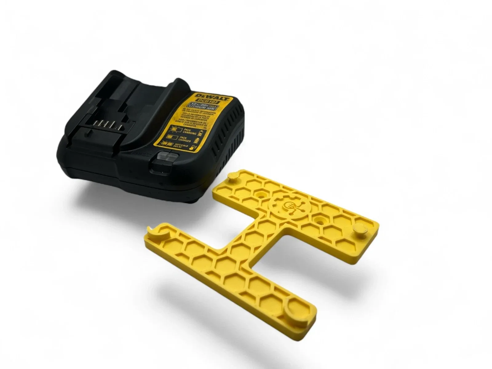 DeWalt Battery Charger Wall Mount DCB107, Workshop Tidy