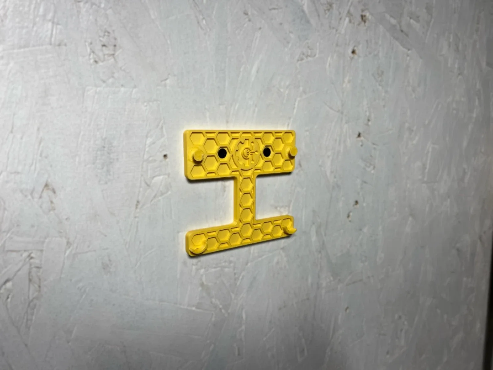 DeWalt Battery Charger Wall Mount DCB107, Workshop Tidy