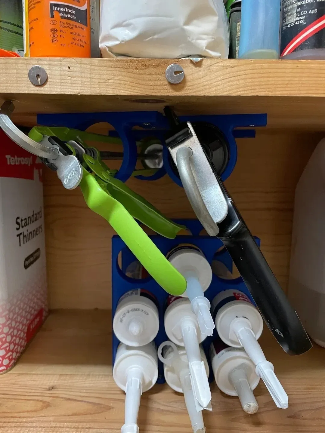 Silicone Sealant Caulk Gun Holder, Keep Tidy Wall Mountable