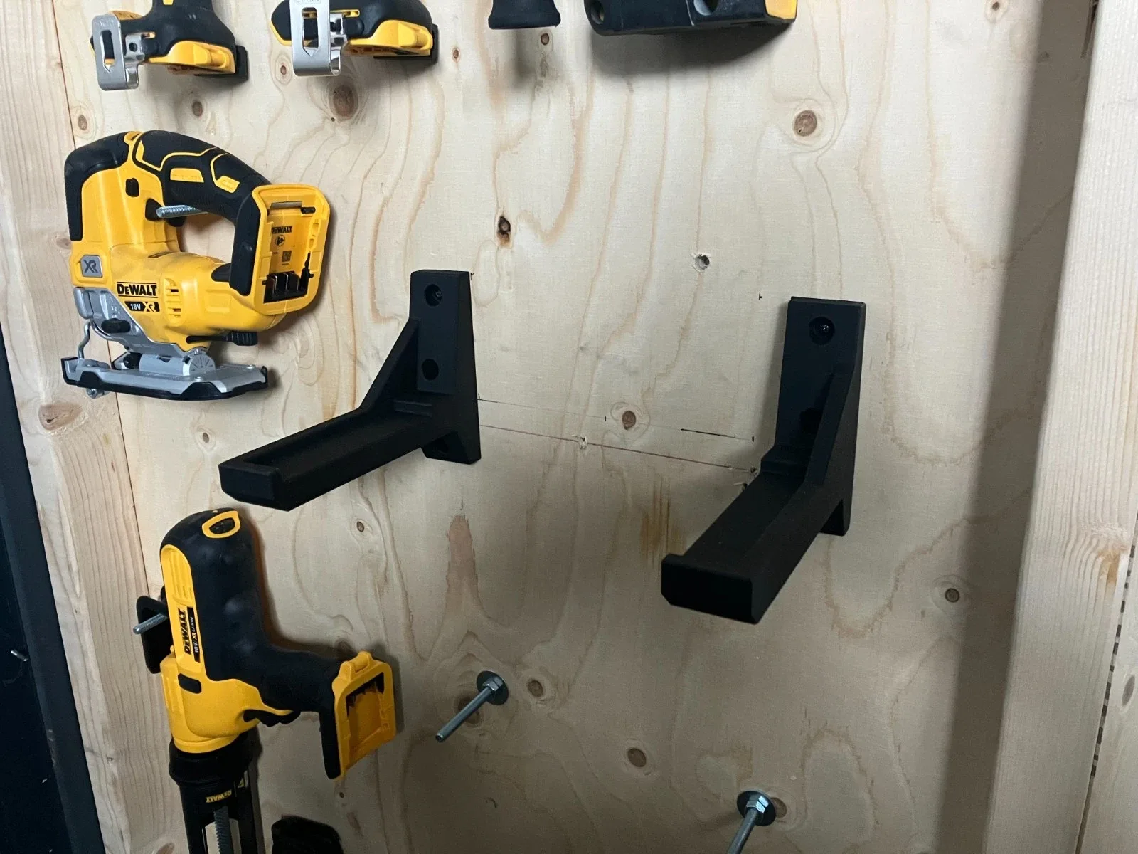 DeWalt DCS391N 18V Circular Saw Wall Mount Holder