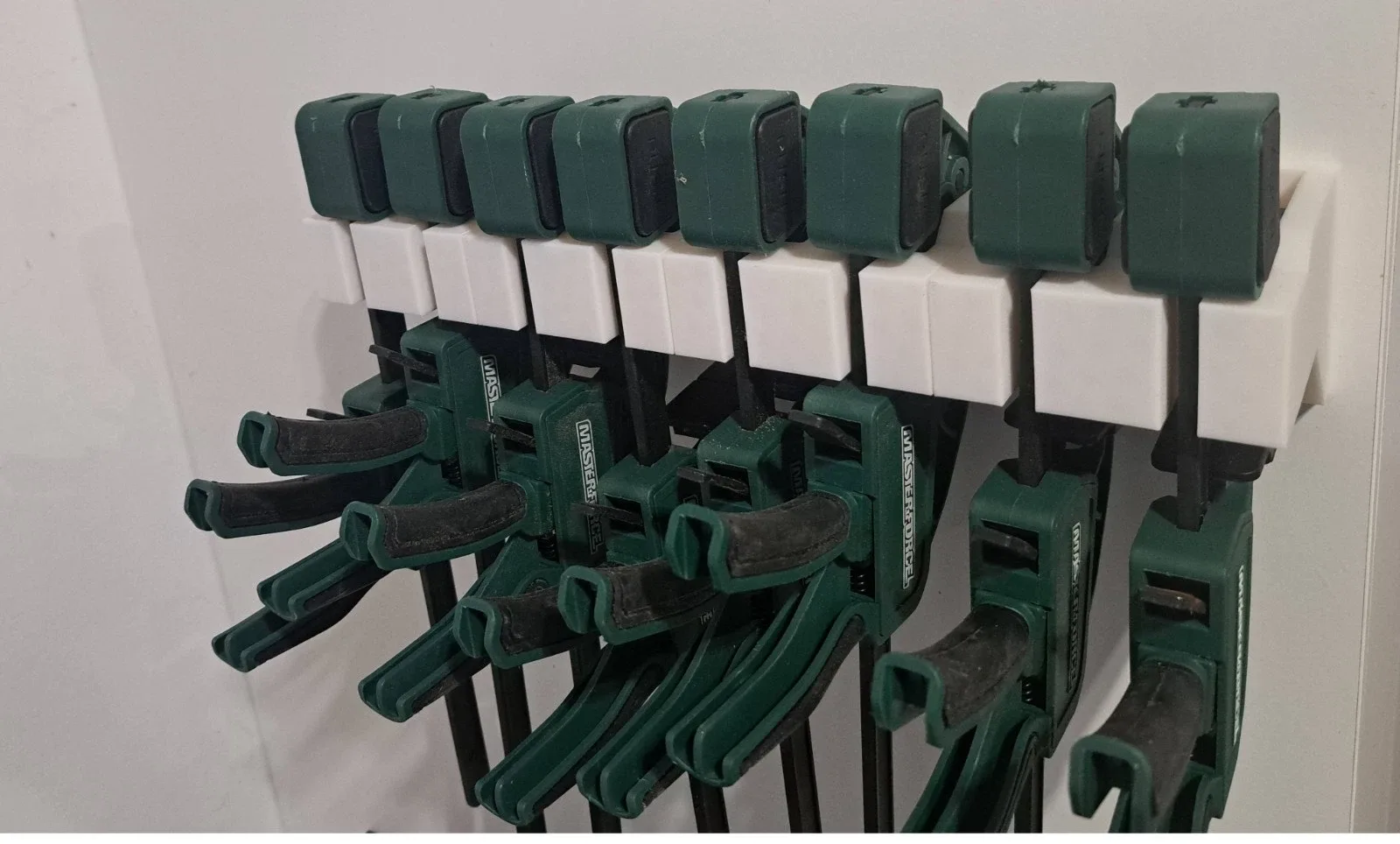 Light Duty Quick Bar Clamp Holder