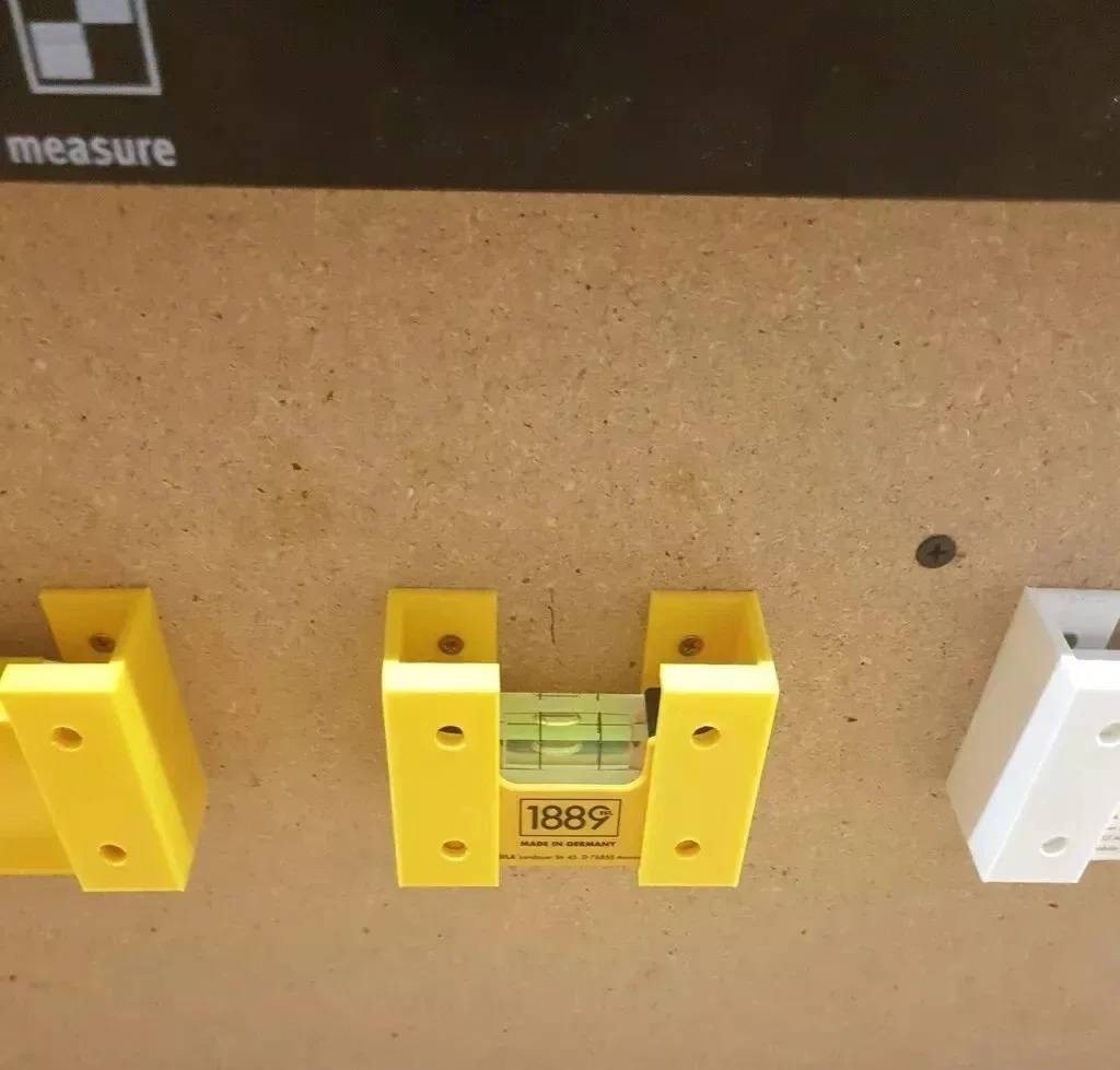 Spirit Level Holder Wall Mount Bracket, 1 Pack